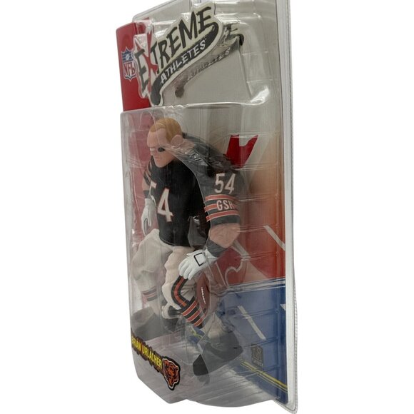 Brian Urlacher NFL Extreme Athletes Figure By Mezco New In Box - Picture 2 of 6
